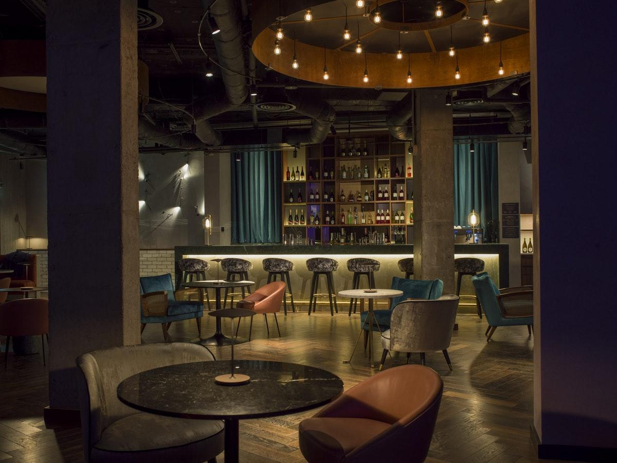 Middle Eight - Covent Garden - Preferred Hotels And Resorts London Ngoại thất bức ảnh The bar at the 2018 edition of the London Design Festival