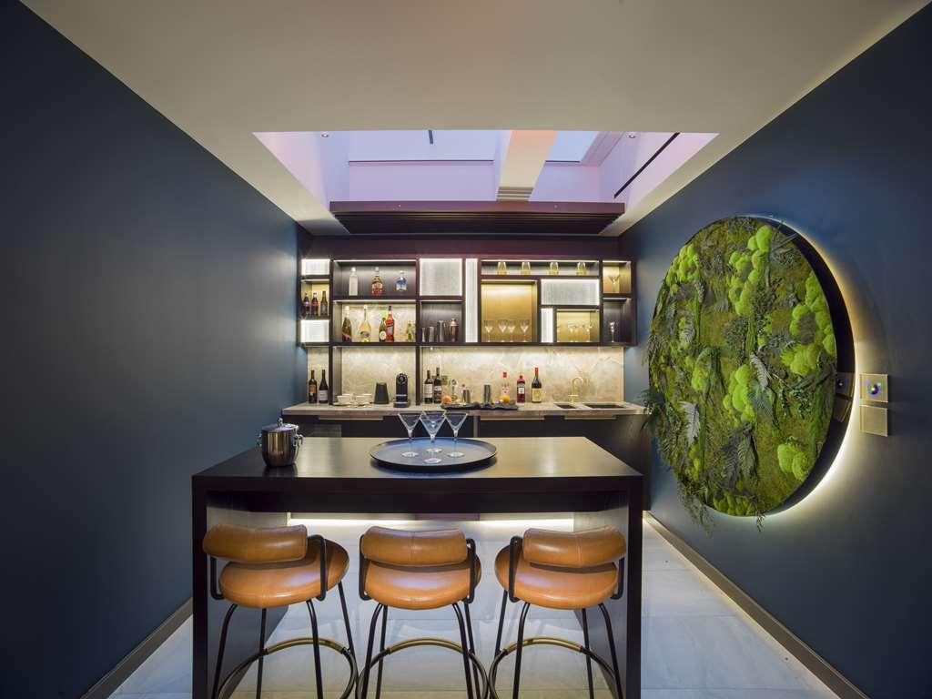 Middle Eight - Covent Garden - Preferred Hotels And Resorts London Phòng bức ảnh The bar at the 2014 edition of the London Design Festival